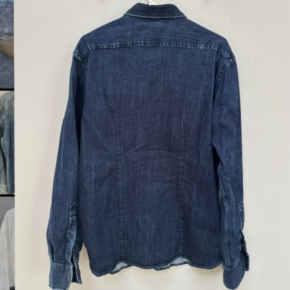 7 For All Mankind Dark Blue Button Up Shirt in Large - Picture 5 of 7